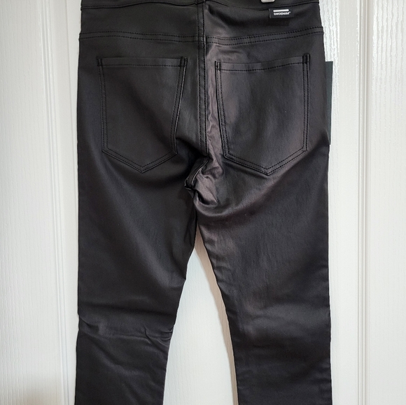 Coated black pants - Picture 5 of 5